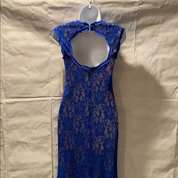 Evening gown - Picture 4 of 5